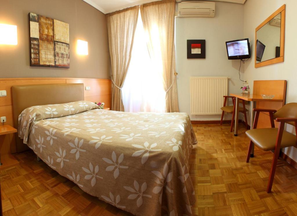 Hostal Arotza タファリャ エクステリア 写真